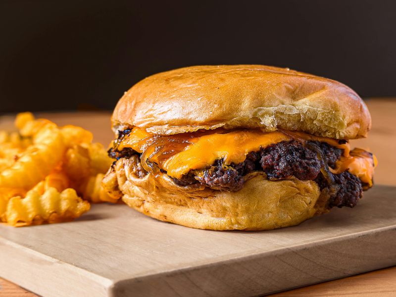 Queso cheddar el mejor para la smash burger